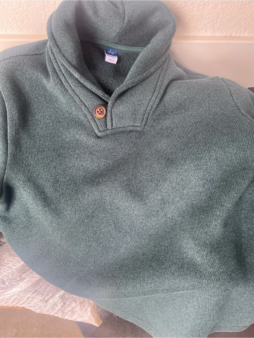 Like New Old Navy Kids Forest Green V-Neck Pullover